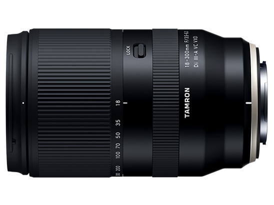 カメラレンズ 18-300mm F/3.5-6.3 Di III-A VC VXD (Model B061) [フジフイルム用]